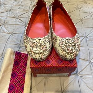 Tory Burch Minnie Travel Ballet - only worn once!